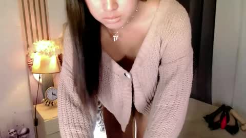 Ivy Morningstar online show from September 8, 9:25 pm