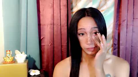 lucyLove online show from January 11, 3:01 am