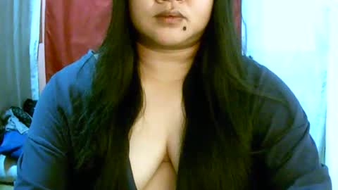 pinayjona online show from November 15, 12:40 pm