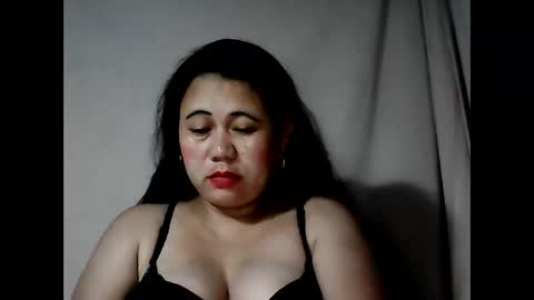 pinaymama12345 online show from February 27, 10:09 pm