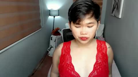 Lyn the Lesbian online show from January 11, 12:07 pm