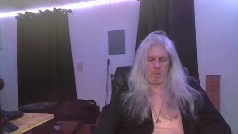 Pincoffin online show from November 12, 5:32 am