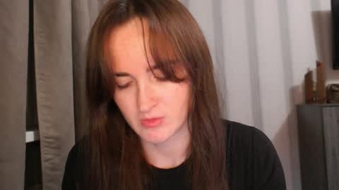       online show from November 3, 5:03 pm