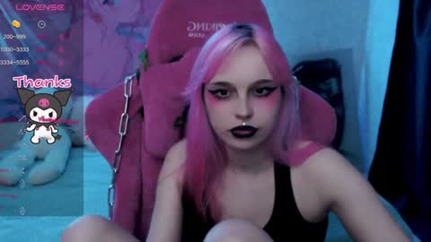 Nancy online show from December 23, 2:02 am