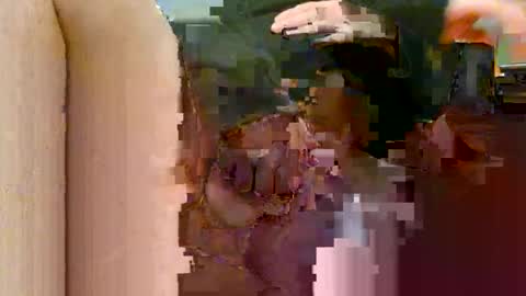 pinewoodman online show from December 5, 1:49 am