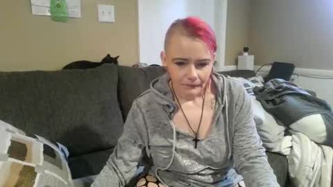 Obey the Pink Chaos online show from March 18, 5:41 pm