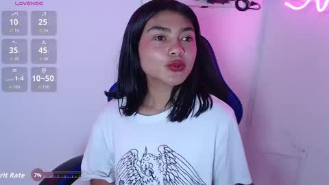 Snapshot of pinkcherry_222 chatting on September 16, 9:40 pm Pinkcherry online show from September 16, 9:40 pm