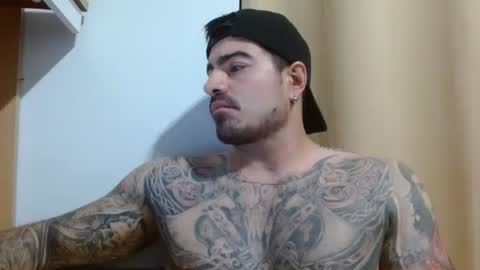 Snapshot of pinkdick_ chatting on December 5, 1:42 am pinkdick online show from December 5, 1:42 am