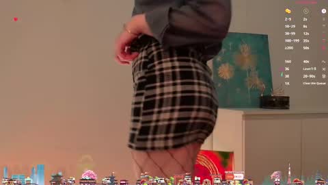 Perlita online show from October 13, 4:42 pm