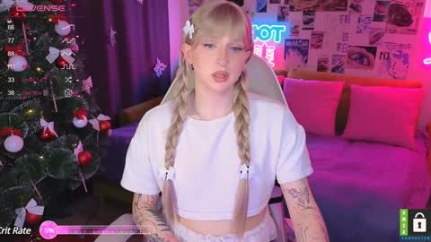 pinkvenom_ online show from January 11, 4:46 pm