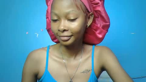 Snapshot of pinky_lov chatting on September 16, 4:32 pm pinky_lov online show from September 16, 4:32 pm