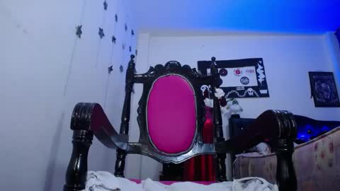 VIOLETA LOPEZ online show from December 24, 5:34 pm