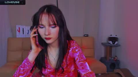 Snapshot of pinkyberry69 chatting on December 18, 6:57 pm Alina online show from December 18, 6:57 pm
