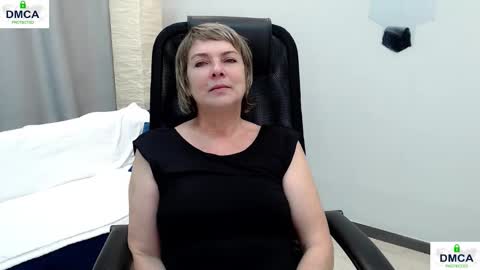 Bella online show from November 10, 10:07 am