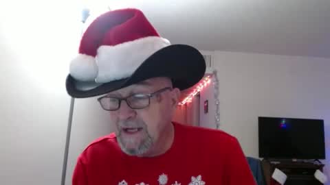 Snapshot of pipewizard chatting on December 30, 11:17 pm pipewizard online show from December 30, 11:17 pm