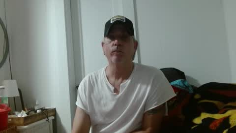 pirate334 online show from May 16, 1:24 am