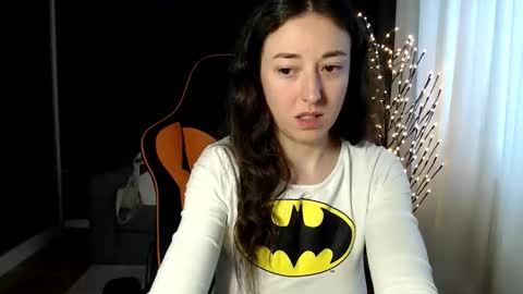 piscesgirl06 online show from December 20, 6:31 am