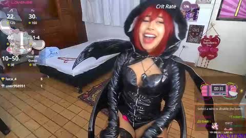 Snapshot of pixelrabittt chatting on February 25, 8:53 pm Rabbit online show from February 25, 8:53 pm