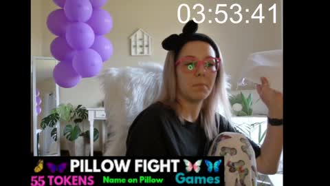 Lynn online show from January 31, 12:07 pm