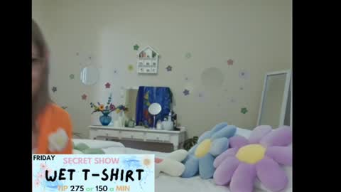 Lynn online show from January 16, 3:13 pm