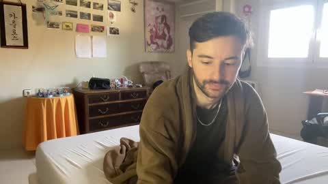 placebo14 online show from December 25, 12:05 pm