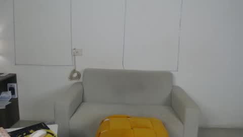 plasticgirll online show from September 19, 3:16 pm