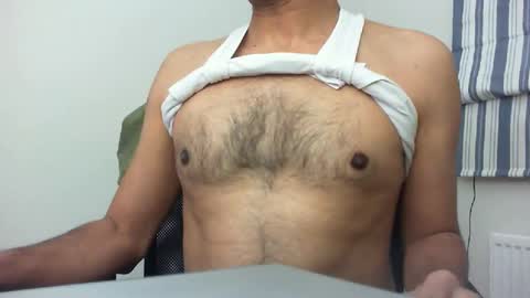 Snapshot of platino3026 chatting on January 29, 12:01 am platino3026 online show from January 29, 12:01 am