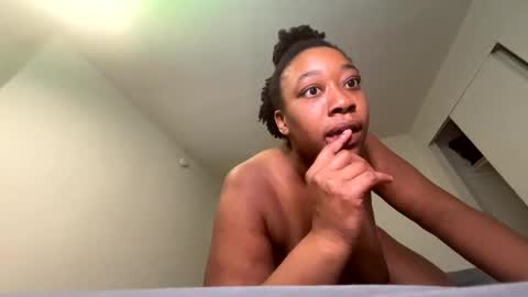 platinumbooty69 online show from September 21, 7:51 pm