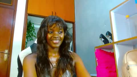 Snapshot of playboytit chatting on December 4, 7:33 am playboytit online show from December 4, 7:33 am