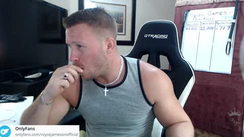 Player online show from December 7, 2:14 am
