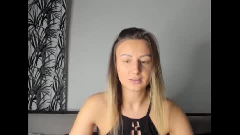 Snapshot of playfulaudrey chatting on December 2, 9:12 pm PlayfulAudrey online show from December 2, 9:12 pm