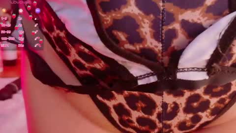 Scarlett  online show from September 18, 11:09 pm