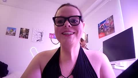 playfullilmissy online show from September 25, 7:10 pm