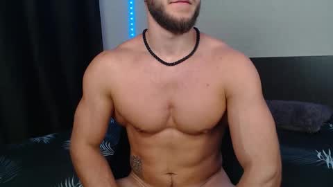 Snapshot of playmate_ chatting on September 16, 1:35 pm John online show from September 16, 1:35 pm