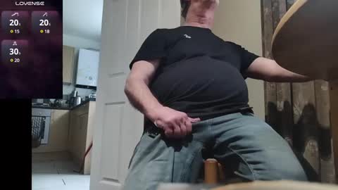 Snapshot of playme828530 chatting on February 10, 2:05 pm Play Me online show from February 10, 2:05 pm