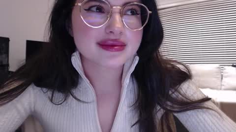 Mary online show from December 16, 9:54 pm