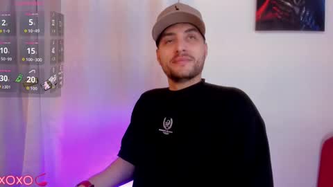 JUAN AND JULI online show from October 4, 9:56 pm