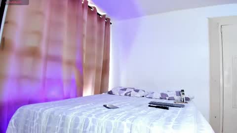 Snapshot of pleasurecompany chatting on February 26, 8:36 pm sergio natalie online show from February 26, 8:36 pm