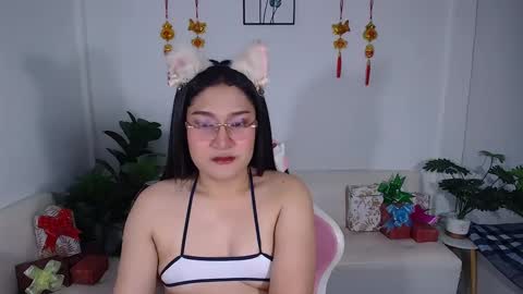 Snapshot of ploysaithailand chatting on February 28, 2:53 am Ploysai online show from February 28, 2:53 am