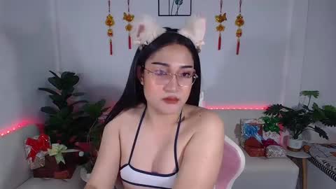 Snapshot of ploysaithailand chatting on February 4, 7:07 am Ploysai online show from February 4, 7:07 am