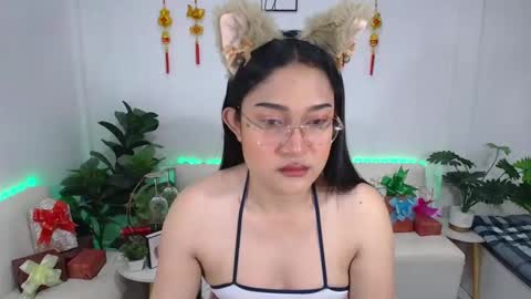 Snapshot of ploysaithailand chatting on February 25, 11:59 pm Ploysai online show from February 25, 11:59 pm