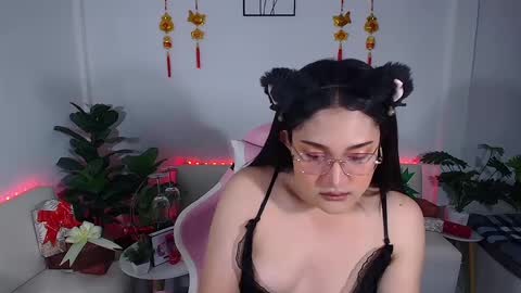 Snapshot of ploysaithailand chatting on February 20, 7:12 am Ploysai online show from February 20, 7:12 am