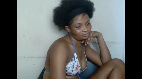 plumnjuicyx online show from February 17, 4:28 pm