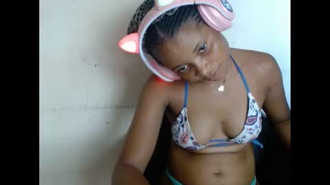 plumnjuicyx online show from February 26, 3:43 pm