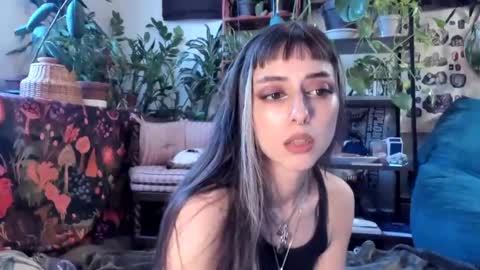 Snapshot of pluto_astrology chatting on February 10, 7:28 pm Goddess Pluto online show from February 10, 7:28 pm
