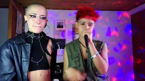   online show from February 1, 10:02 pm