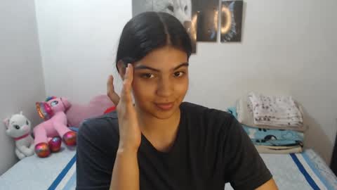 Snapshot of pocahontas_princess__ chatting on September 18, 2:21 pm Pocahontas online show from September 18, 2:21 pm