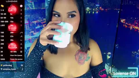 Snapshot of pocahontasexxy chatting on December 17, 6:45 am DaniellaBaby online show from December 17, 6:45 am