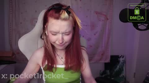 Snapshot of pocketrocket_ chatting on February 21, 11:54 pm pocketrocket_ online show from February 21, 11:54 pm