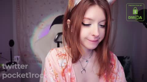 Snapshot of pocketrocket_ chatting on January 26, 12:37 am pocketrocket_ online show from January 26, 12:37 am